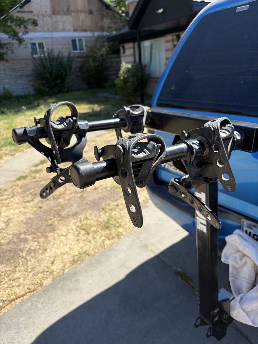 Thule Apex XT 2-Bike Hitch Rack - Black, Secure & Easy Bike Transport