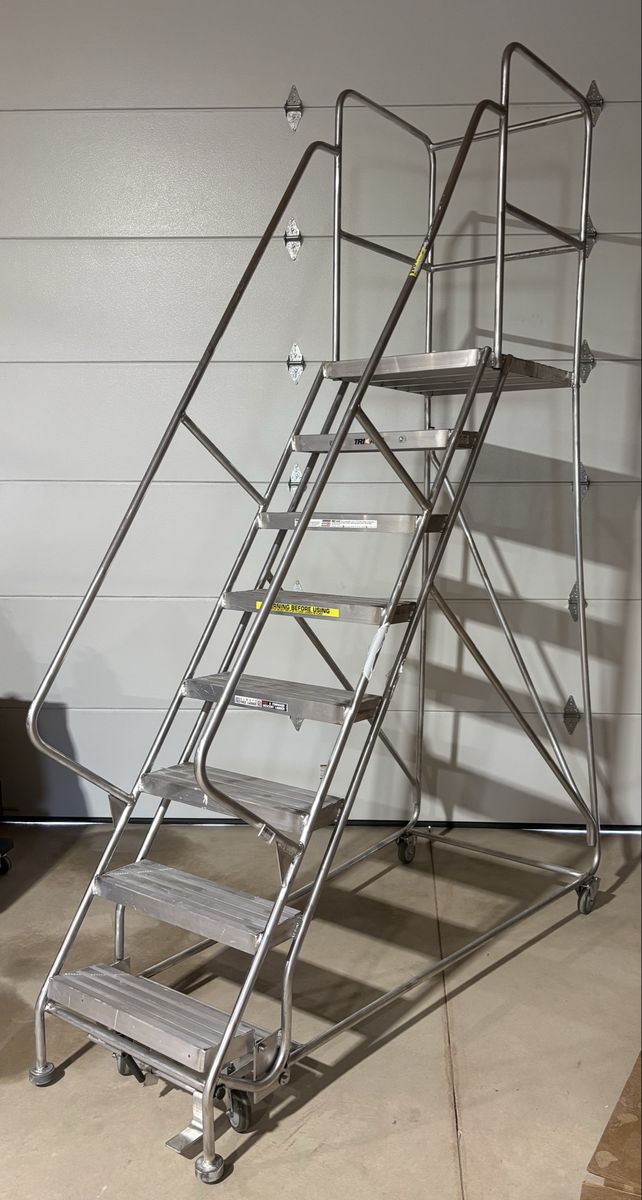 SAVE $787! BRAND NEW* TriArc 8-Step ALUMINUM Rolling Staircase Ladder (delivery available)