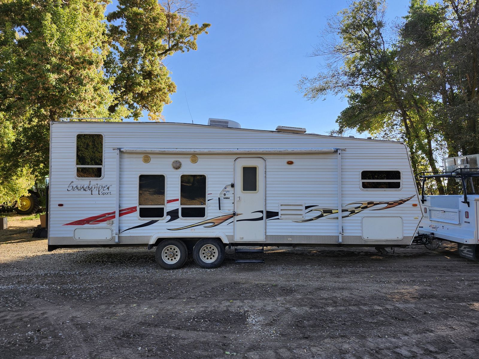 2005 Sandpiper Sport Toy Hauler