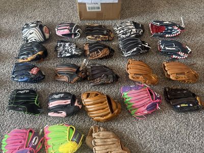 T-ball 9.5 Size Gloves Mitts Right Handed Baseball