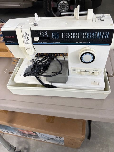 Singer sewing machine