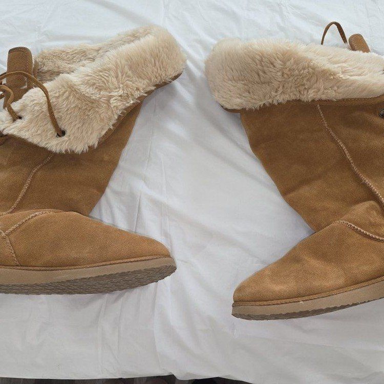Tan Suede Faux Fur Lined Winter Boots with Lace-Up Details