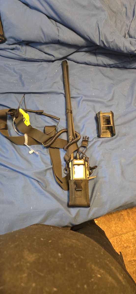Tan Baofeng UV-32 with extras