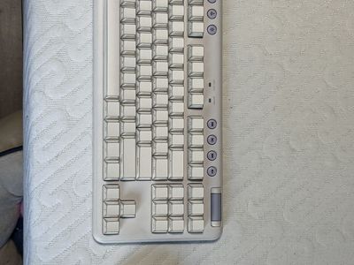Logitech G715 and G705Combo