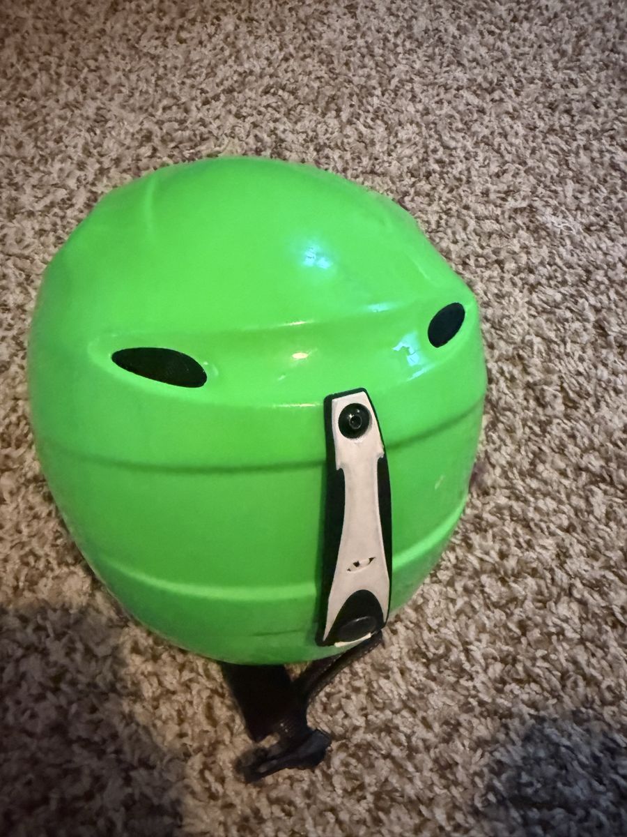 Giro Foundation Ski/Snowboard Helmet - Green