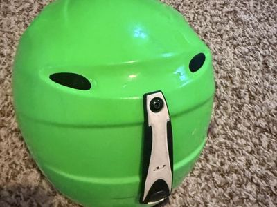 Giro Foundation Ski/Snowboard Helmet - Green