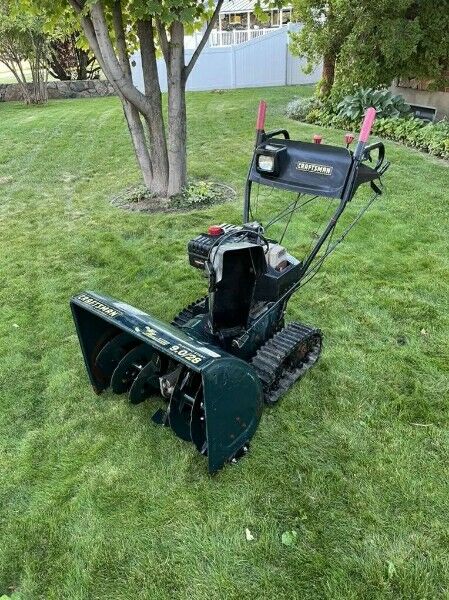 Craftsman 26-inch, two-stage gasoline Snow Thrower, Snow Blower