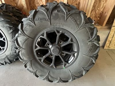 Rzr tires