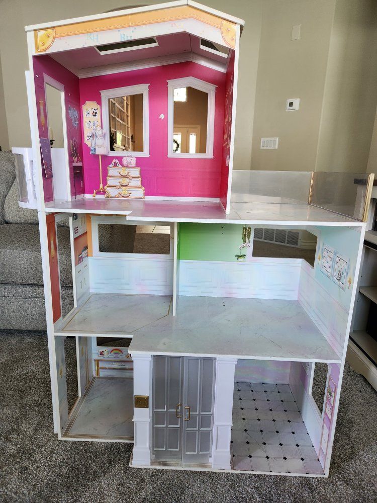 Rainbow High Doll House