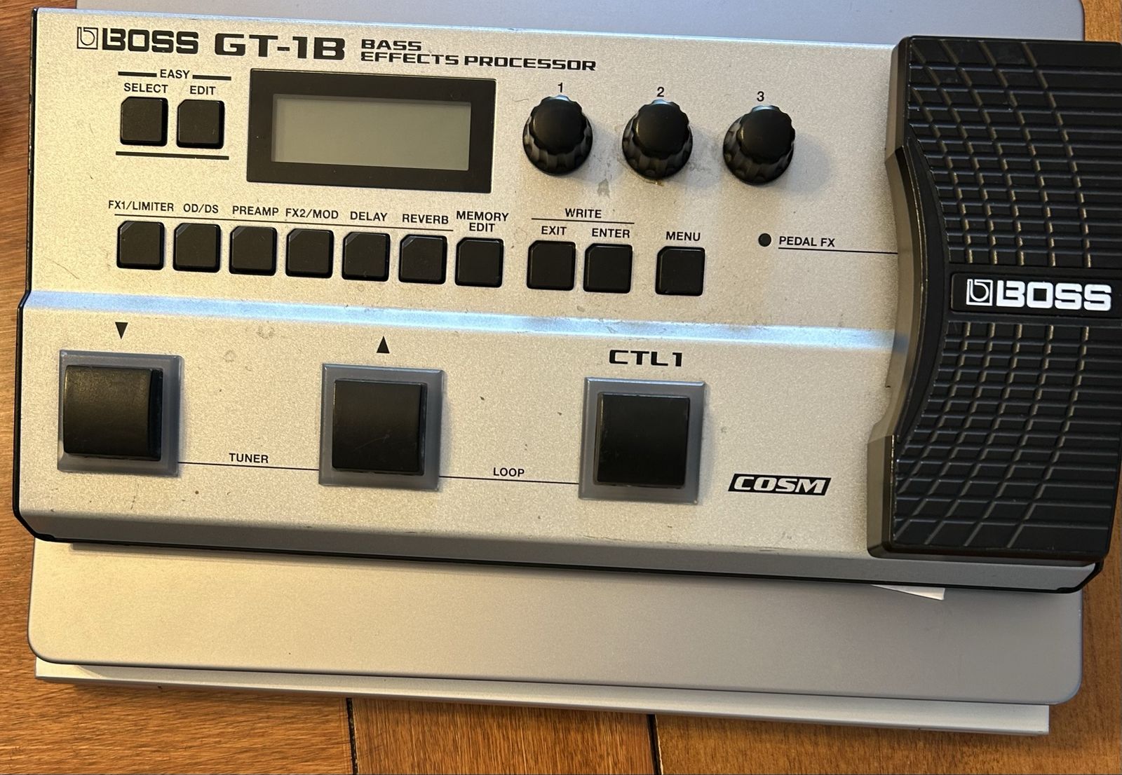 Boss GT-1B Bass Effects Processor