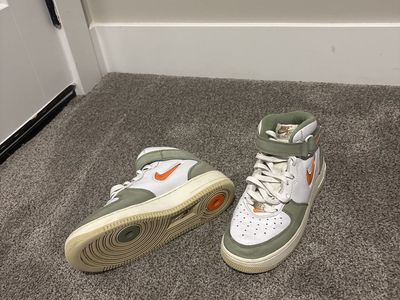 Nike air Jordan men’s 8
