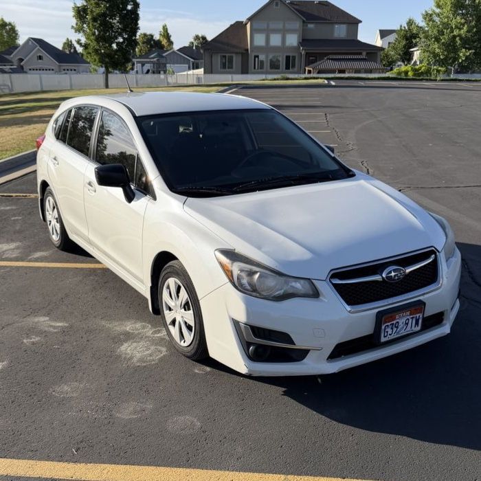 2016 Subaru Impreza 2.0i