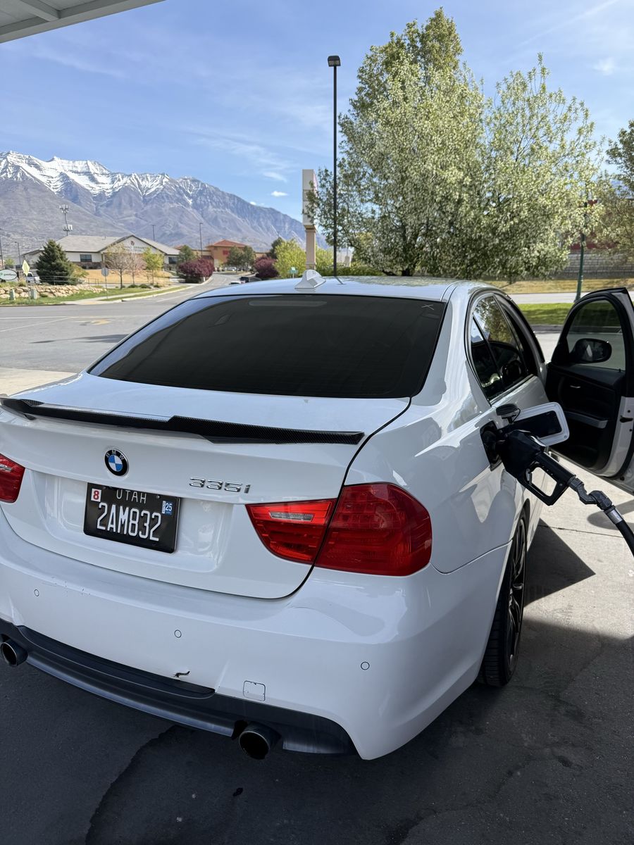 2011 BMW 3 335i