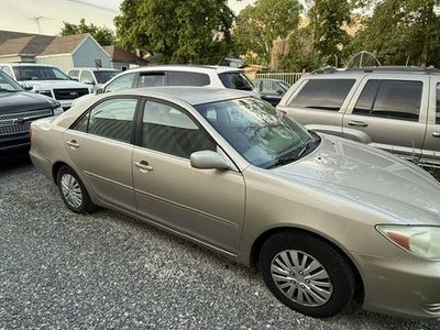 2004 Toyota Camry XLE V6 - SOLD as is for PARTS or PROJECT