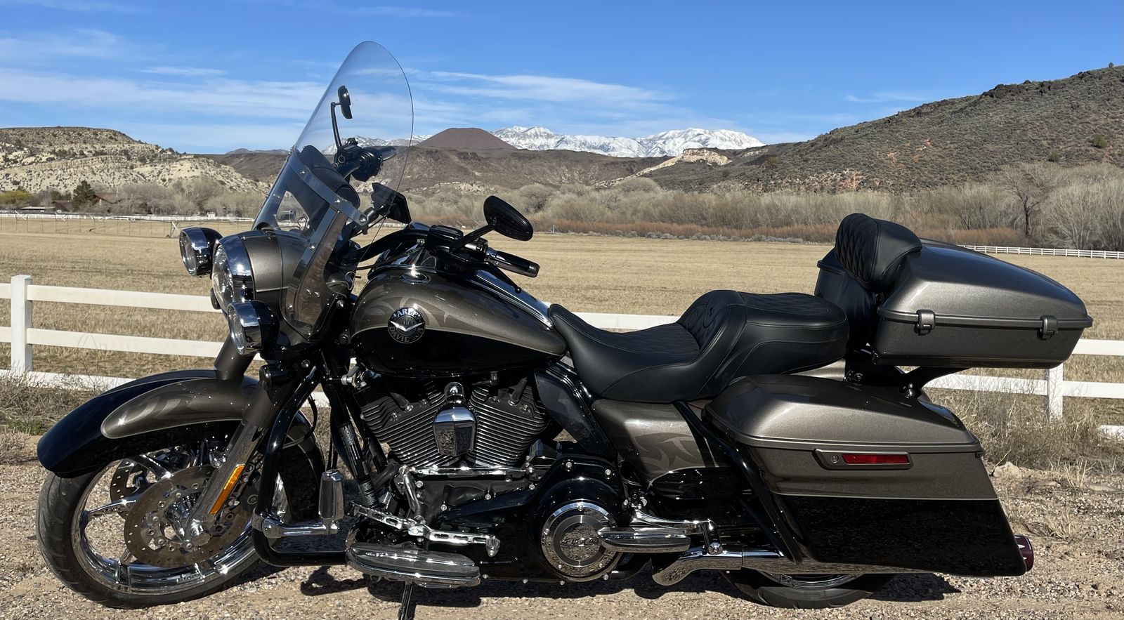 2014 rRoad King CVO(FLHRSE)