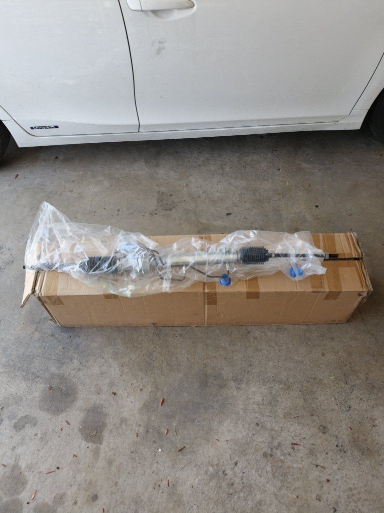 Unbranded F8-013461 Car Steering Rack and Pinion Assembly