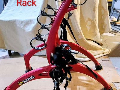 Saris Bones EX3 Bike Trunk Rack with accessories