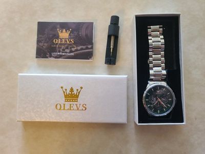 Olevs Green Stary Sky Men's Watch
$30 obo
Great wa