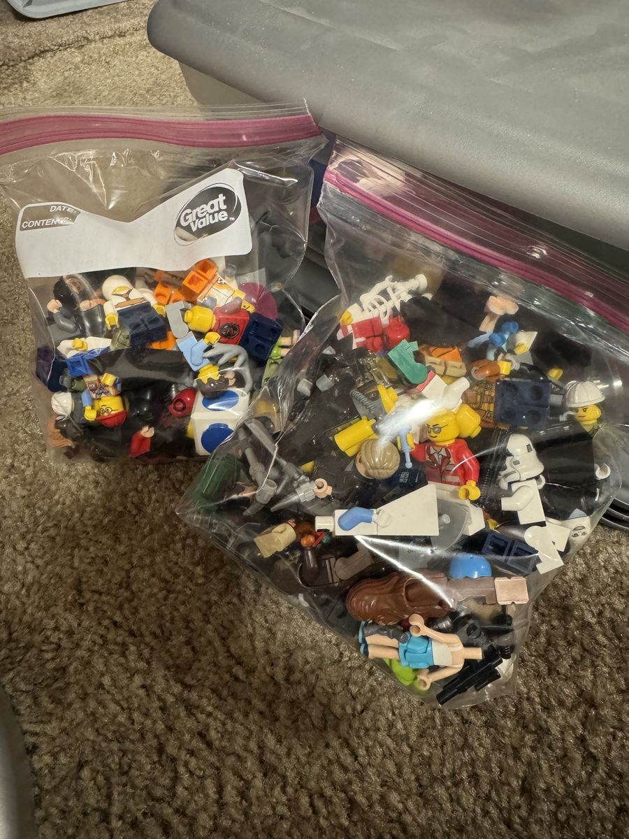 Authentic LEGO Minifigure Lot – 1.5 lbs+ – Mixed Themes – Star Wars, Marvel, Harry Potter & More