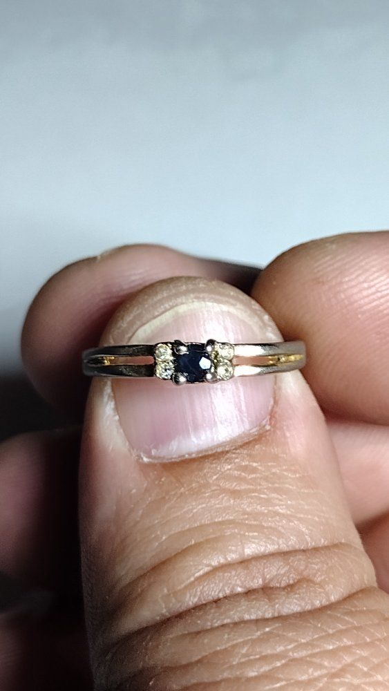 NATURAL SAPHIRE SMALL RING