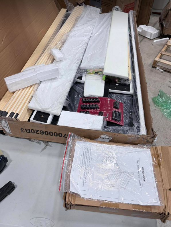 Main image 6