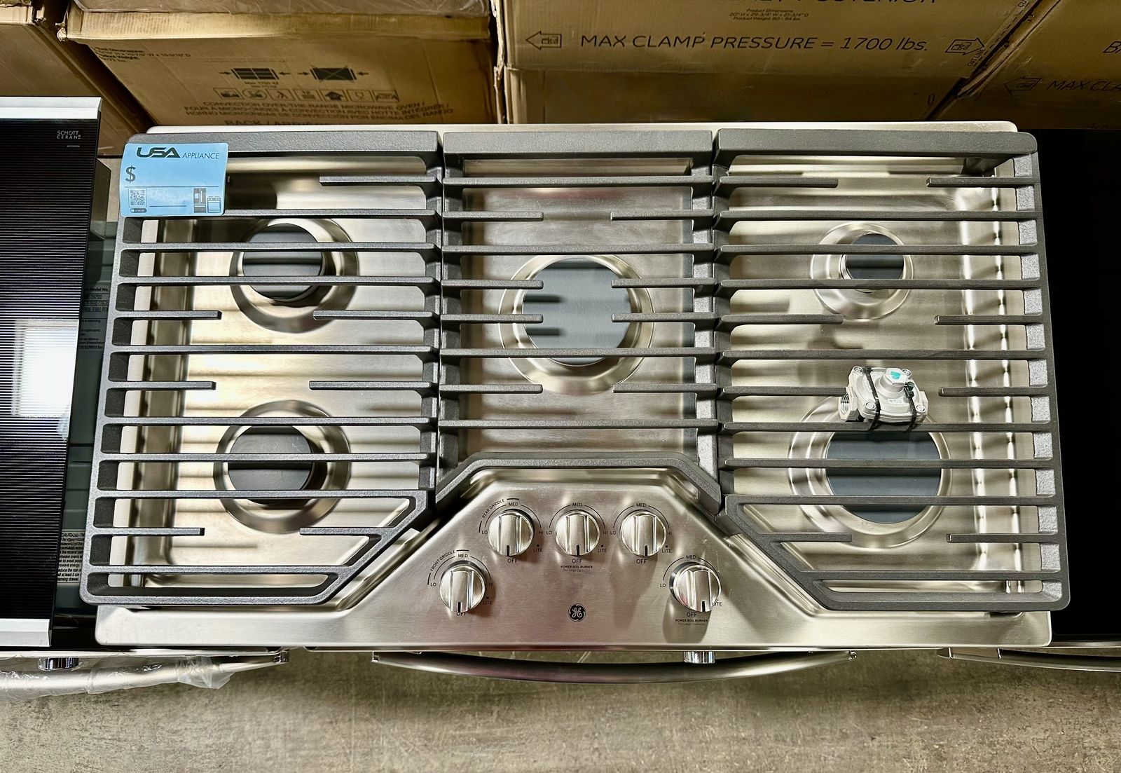 GE BUILT IN GAS COOKTOP WITH WARRANTY