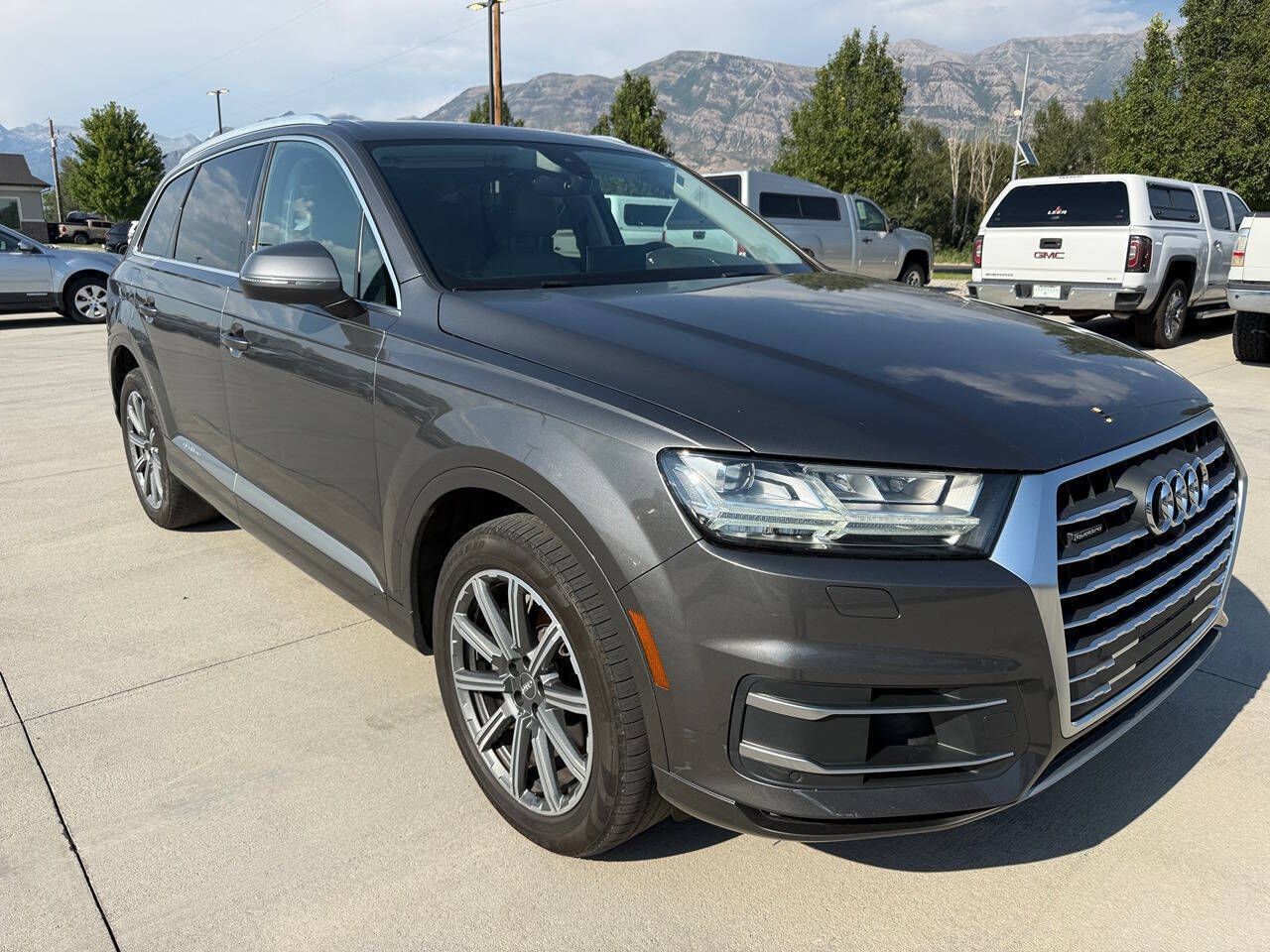 2019 Audi Q7 quattro SE Premium Plus 55 TFSI