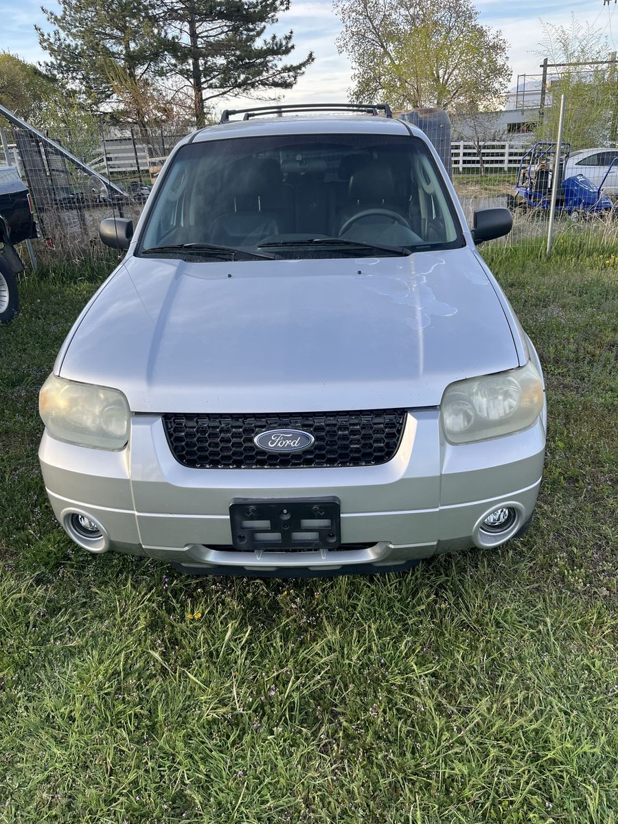 2006 FORD ESCAPE