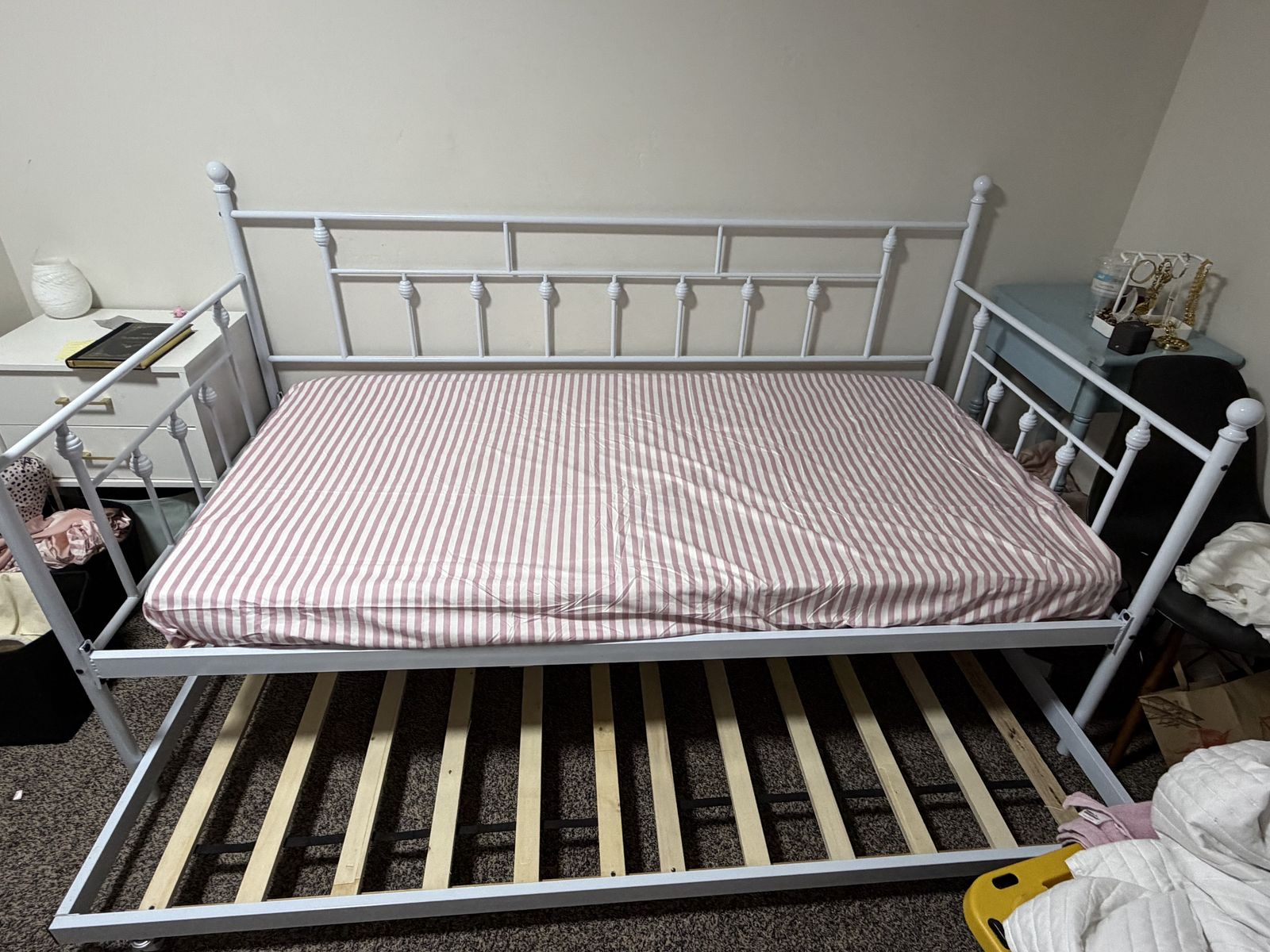 twin daybed double