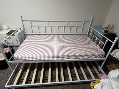 twin daybed double