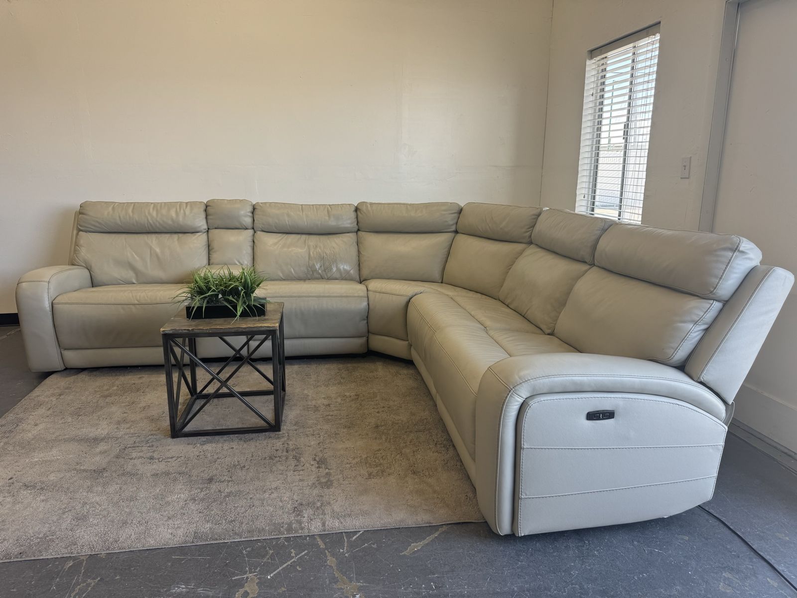 COSTCO LEATHER POWER RECLINER SECTIONAL SOFA COUCH