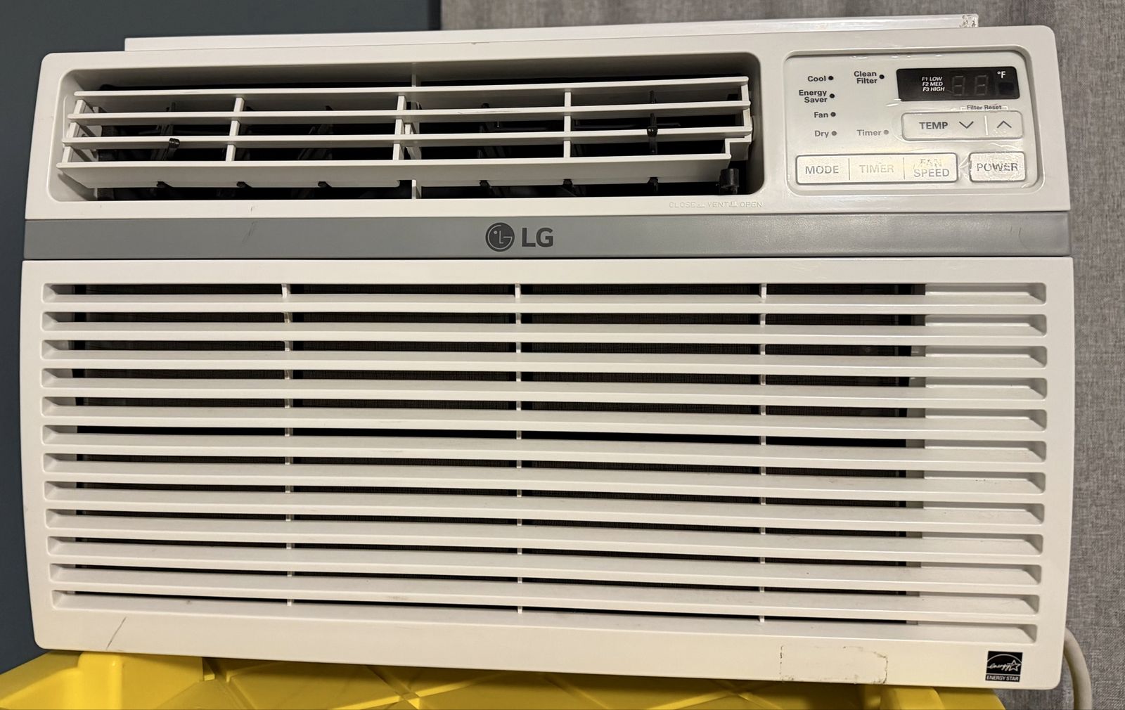 LG 8,000 BTU Window Air Conditioner Unit