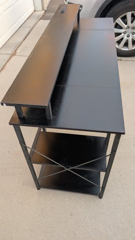Main image 3