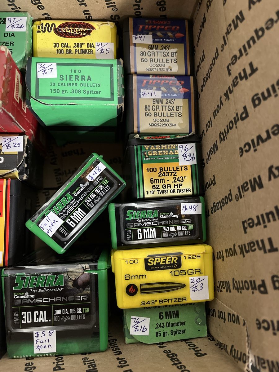 Assorted 6mm .243 Reloading Bullets Lot - Berger, Hornady, Barnes, Sierra.