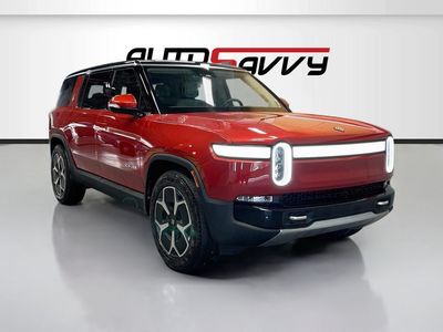 2024 Rivian R1S Adventure