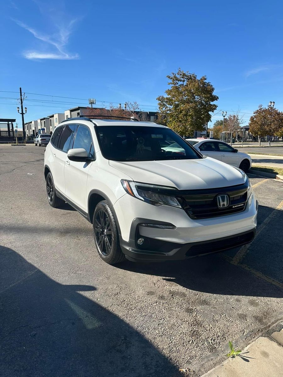 2021 Honda Pilot Black Edition