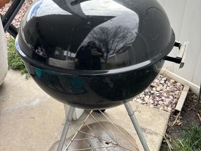 Weber Charcoal Kettle Grill