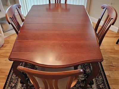Stanley Dining Room Furniture – Buy Individual Pieces or Complete Set