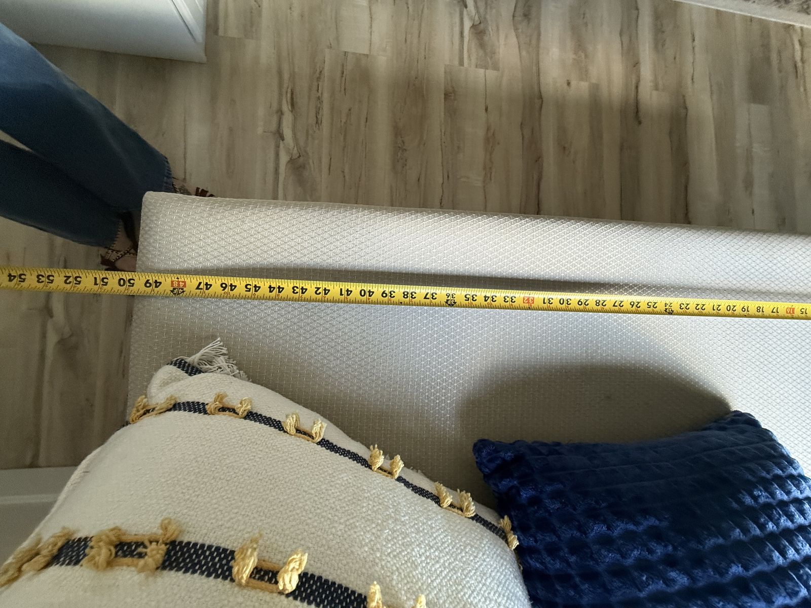Main image 6