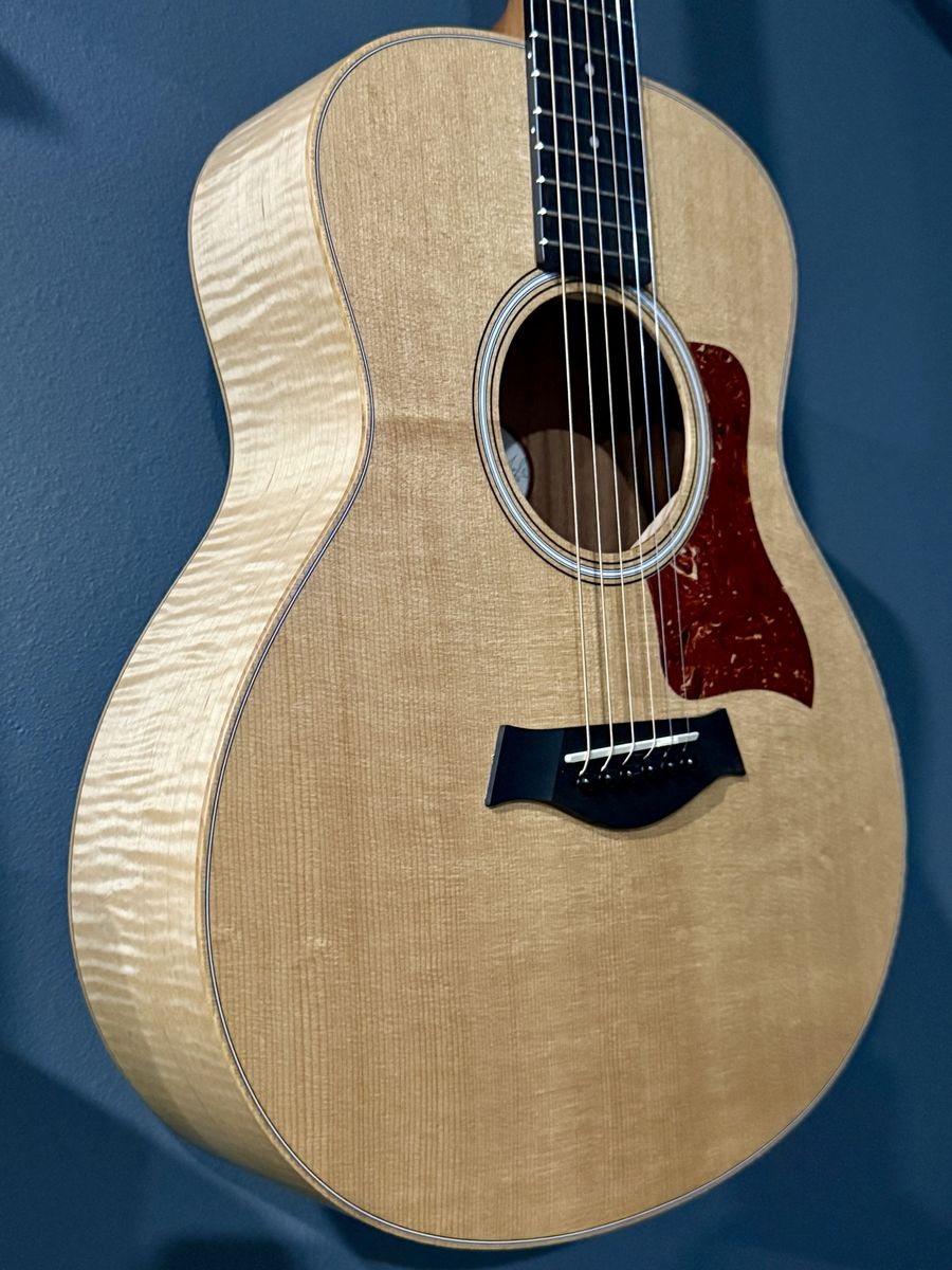 Rare find: Taylor GS Mini MAPLE (Spring 2012 Limited Edition)