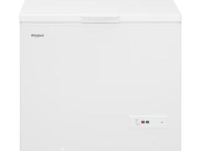 Whirlpool 9 cu ft chest freezer