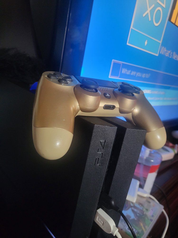 Used Sony PS4 Slim 1TB Console with Gold Controller & Grand Theft Auto Trilogy/V