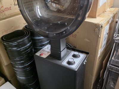 Salon Equipment Set