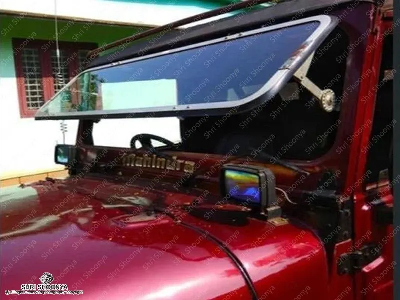 Reproduction Windshield glass fits CJ3A, CJ3B. M38 49-64