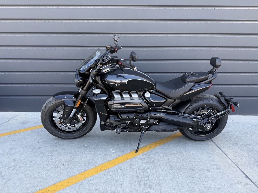 2026 Triumph Rocket 3 Storm GT Matte Sapphire Black/Satin Granite