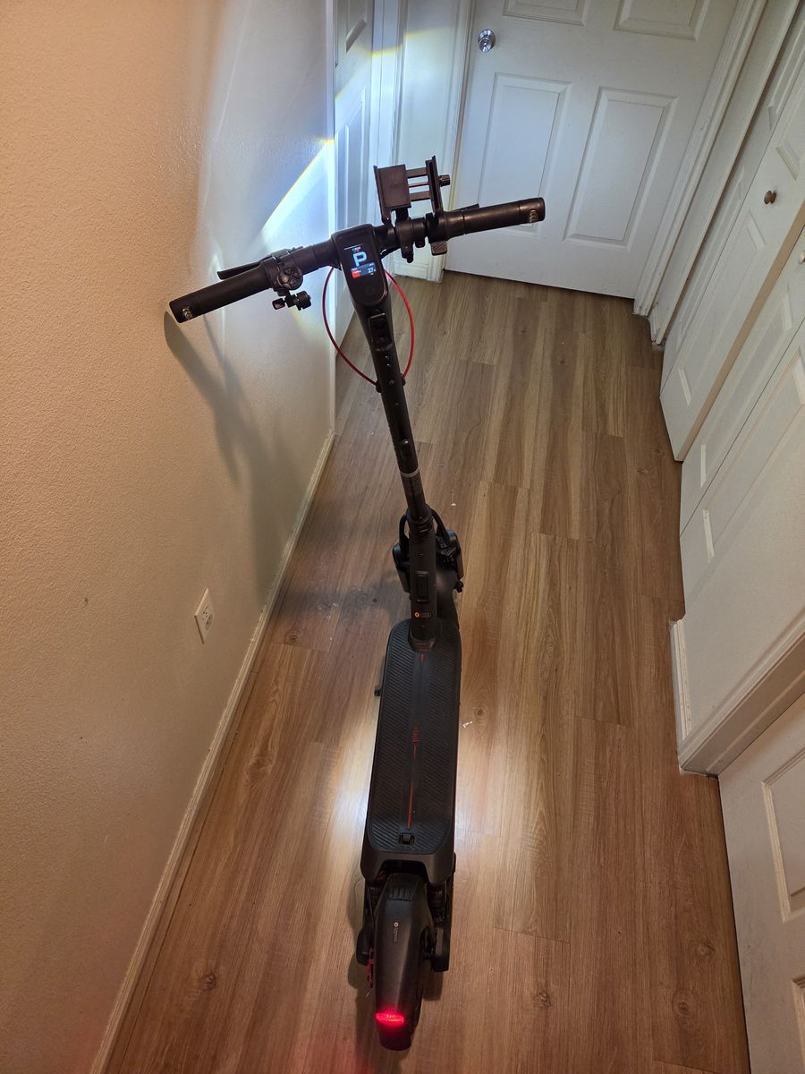 Segway Ninebot Max G3 electric scooter