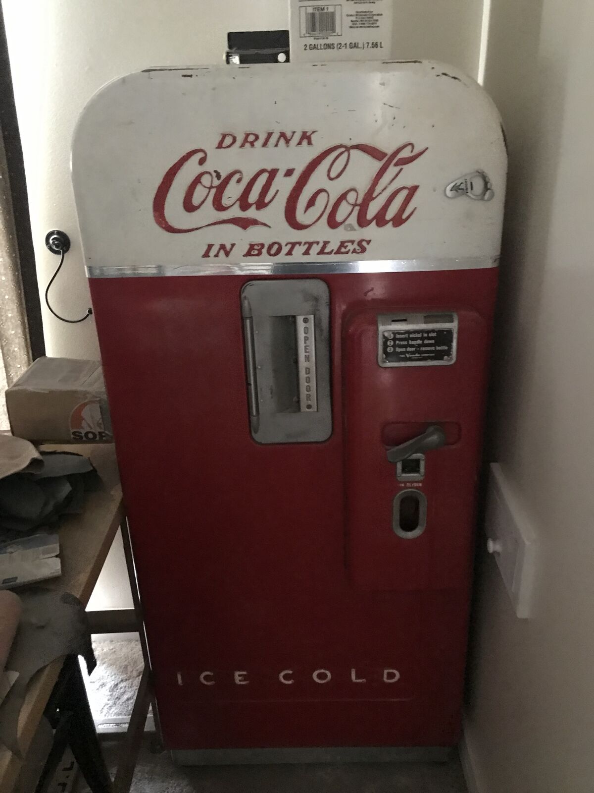 Vintage Coke machine