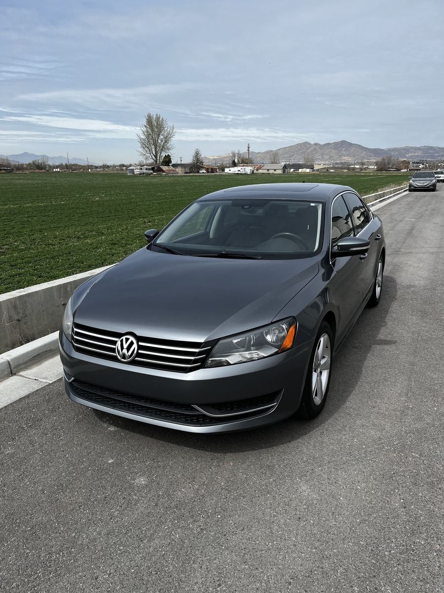 2013 Volkswagen Passat SE