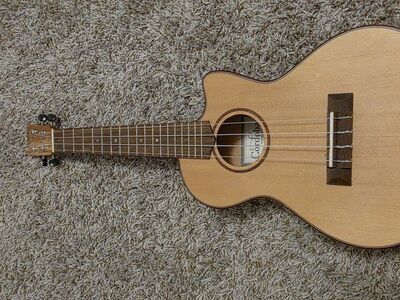 Cordoba 24t-CE Ukulele with Electronics