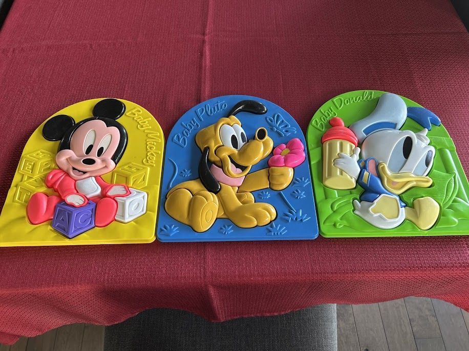 VINTAGE 1980s DISNEY 3D PUZZLES